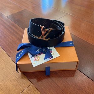 Louis Vuitton belt